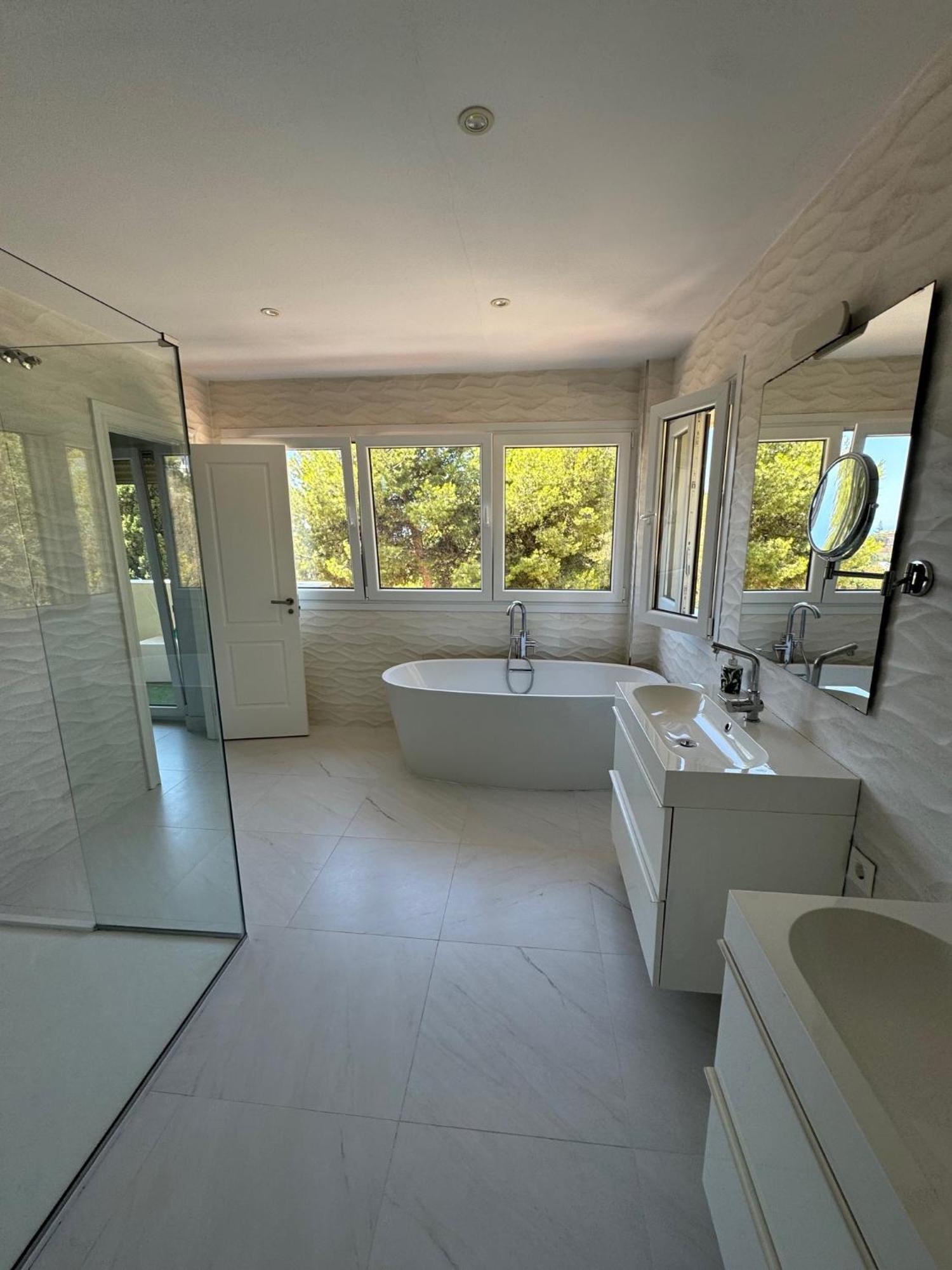 Casa Amplia Y Exclusiva Málaga